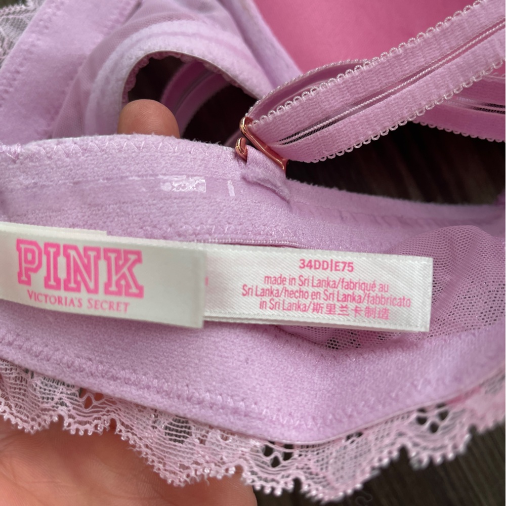 Victoria's Secret Light Pink Bra - Picture 5 of 5